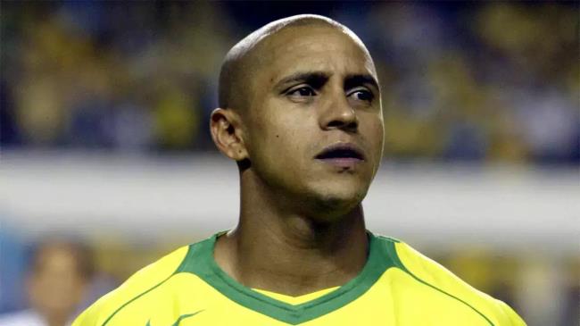 14-facts-a<em></em>bout-roberto-carlos