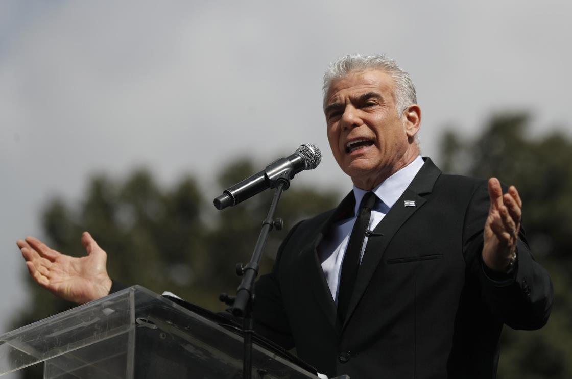 Former Israeli Prime Minister Yair Lapid addresses a rally against the judicial overhaul plan outside the Knesset, Jerusalem, Israel, March 27, 2023. (EPA Photo)