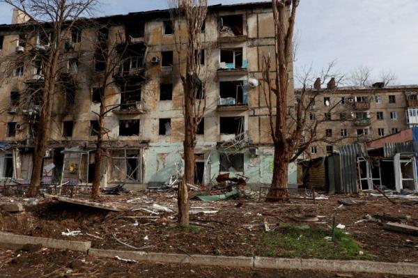 FILE PHOTO: A view shows residential buildings heavily damaged by permanent Russian military strikes in the front line town of Avdiivka, amid Russia's attack on Ukraine, in Do<em></em>netsk region, Ukraine November 8, 2023. Radio Free Europe/Radio Liberty/Serhii Nuzhnenko via REUTERS/File Photo