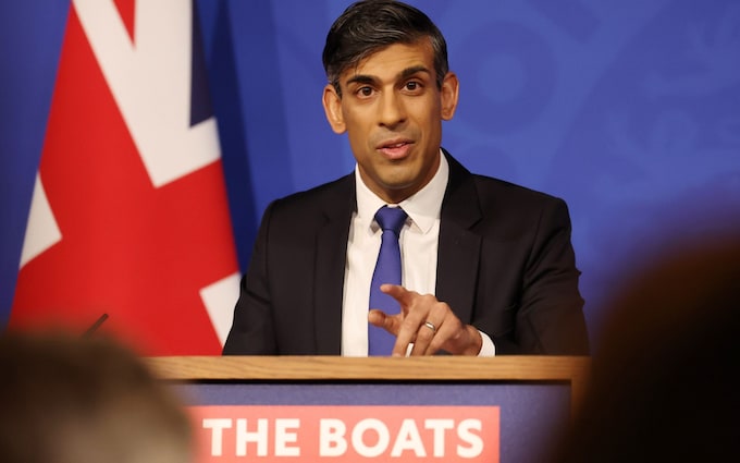 Rishi Sunak channels Sir Tony Blair behind the Downing Street lectern