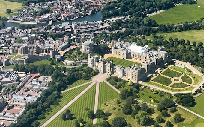 An aerial view of Windsor Castle, wher<em></em>e the King hopes to install six electric car charging points