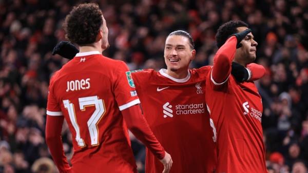 Cody Gakpo (r) found the net after Curtis Jo<em></em>nes (l) had equalised at Anfield