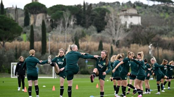 The Ireland team trains at Viola Park in Florence