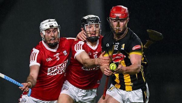 PAIRC BATTLE: Adrian Mullen of Kilkenny in action against Ger Mellerick, centre, and Tim O’Mahony of Cork during the Allianz Hurling League Division 1 Group A match between Cork and Kilkenny at SuperValu Páirc Ui Chaoimh. Pic: Eóin Noonan/Sportsfile