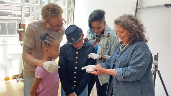 Descendants Of Black Civil War Heroes Recreate Their Portraits In Painstakingly Accurate Fashion