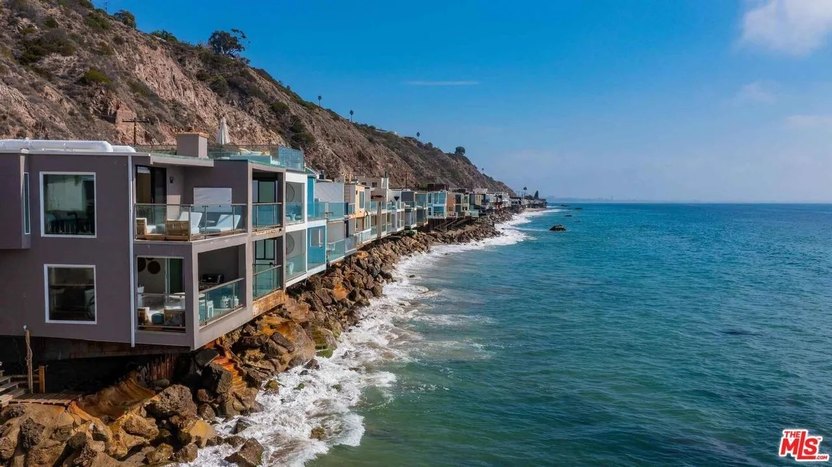 Homes along the Malibu coast.