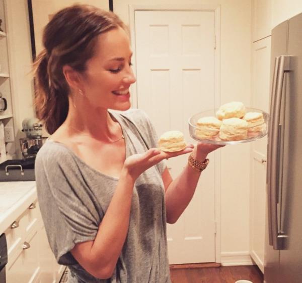 Minka Kelly shows off her LA home on Instagram