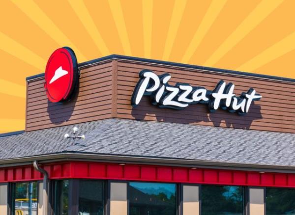 Pizza Hut exterior