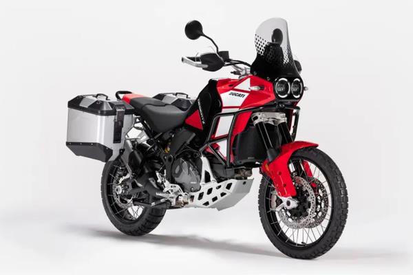 Ducati Desert X Discovery 4