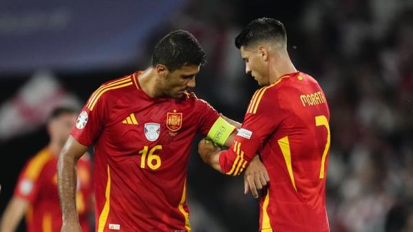 Rodri (L) with Alvaro Morata