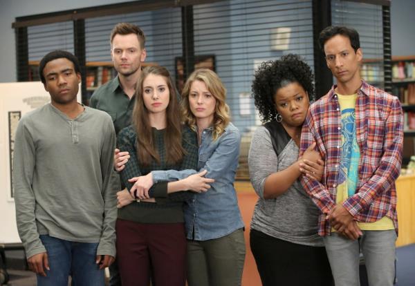 Do<em></em>nald Glover, Joel McHale, Alison Brie, Gillian Jacobs, Yvette Nicole Brown, and Danny Pudi