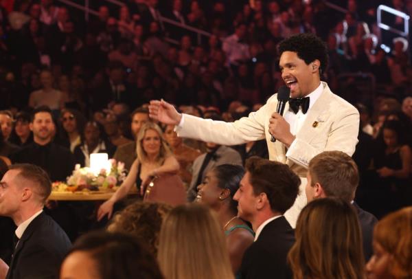 Trevor Noah took center stage in his opening mo<em></em>nologue at the 66th Grammys Sunday night, pointing out all the star power in the audience.