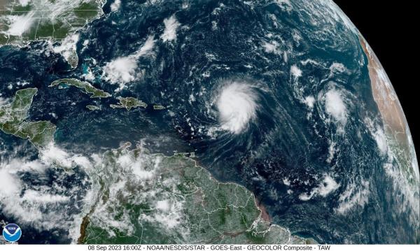 Hurricane Lee is expected to restrengthen as it approaches the southwest Atlantic. 