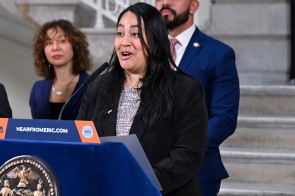 City Council Majority Leader Amanda Farías shared a post urging women who have been randomly assaulted to co<em></em>ntact the NYPD.