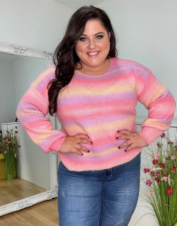 A 'curvy' beautician claims she was 'lassoed' into her chair by a SHORT SEATBELT on a Ryanair flight 