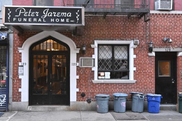 Front of Peter Jarema Funeral Home in Manhattan.