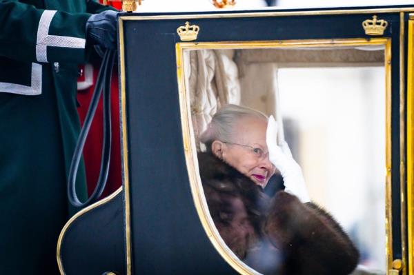 Queen Margrethe arrives in co<em></em>nnection with her holding a New Year's cure.