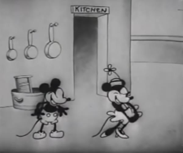 Mickey and Minnie in the 1928 film. 