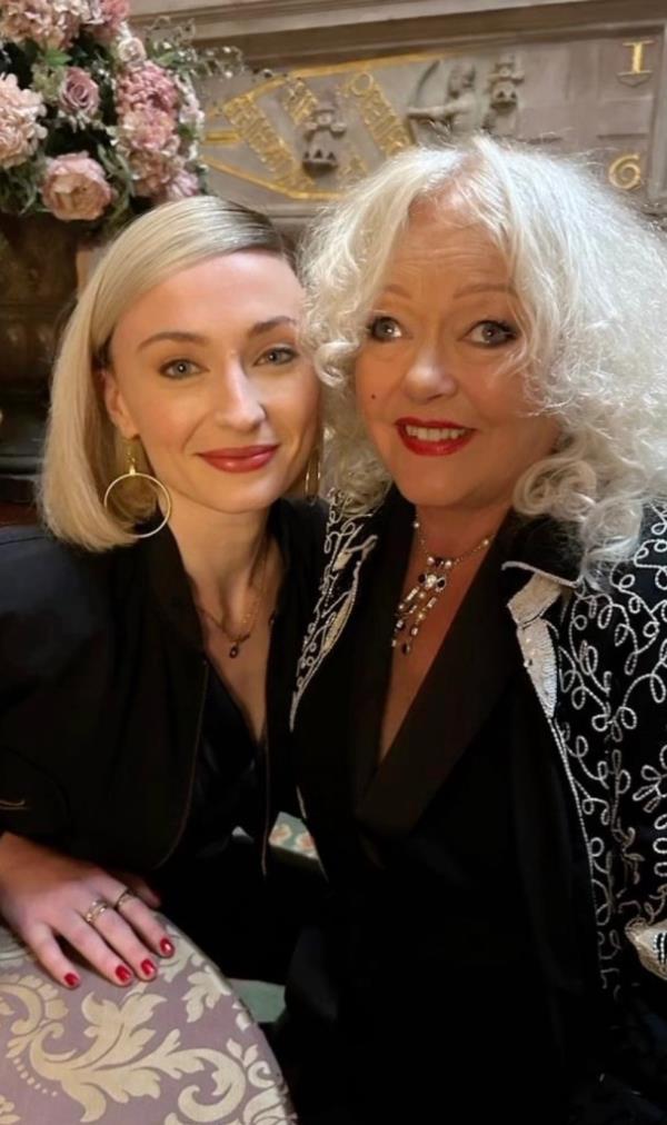 Sophie Turner with Joan Hannington in an Instagram photo. 