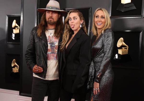 Speculation that a rift between family members first became noticeable when Tish Cyrus, who divorced the 