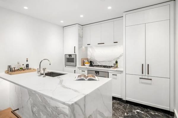 The sleek kitchen. 