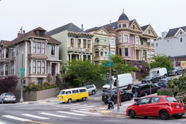 Homeowners in San Francisco selling their abode in the troubled city can expect to receive $100,000 less than they bought their home for, according to real estate brokerage Redfin.