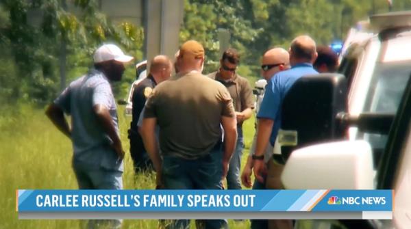 Russell called 911 and was talking with a family member as she stopped to check on the child when the line mysteriously went silent, according to Hoover police.</p>

<p>　　