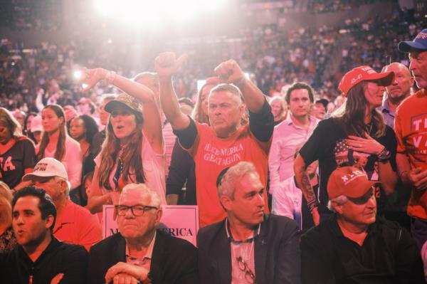 trump rally on long island