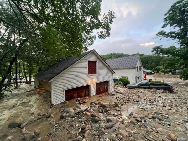 House buried in mud in Vermont