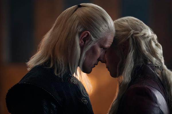 Matt Smith and Emma D'Arcy plays Daemon and Rhaenrya Targareyn on HBO hit show 