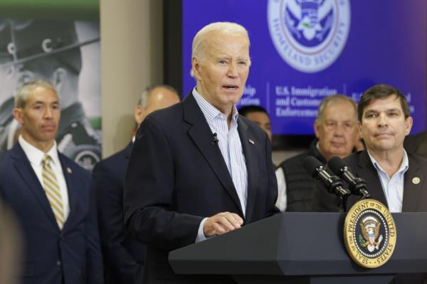 President Biden, flanked by U.S. Homeland Security Secretary Alejandro Mayorkas, receives a briefing at the US-Mexico border in Brownsville, Texas, on Feb. 29, 2024. 