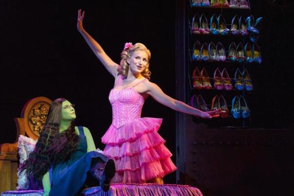 Sheridan Adams and Courtney Mo<em></em>nsma in Wicked. Jeff Busby