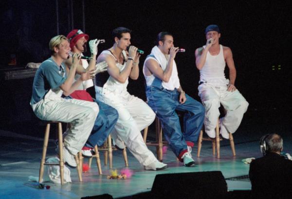 Howie Dorough, Brian Littrell, Nick Carter, AJ McLean, and Kevin Richardson of Backstreet Boys.