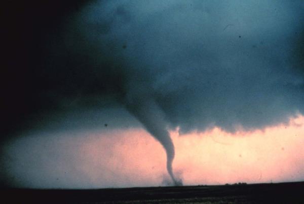 tornado 