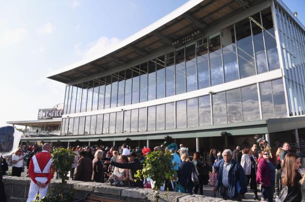 Guests attending the Kentucky Derby hat co<em></em>ntest hosted by Kim Zolciak at Empire City Casino at Yo<em></em>nkers Raceway on May 6, 2017.