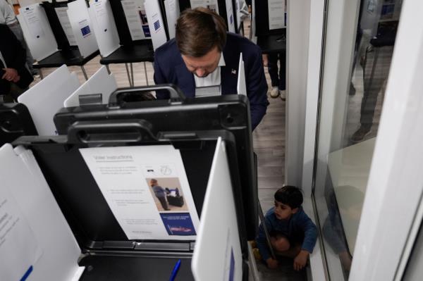 JD Vance votes at the St Anthony of Padua Maro<em></em>nite Catholic Church on Election Day, Tuesday, Nov. 5, 2024.