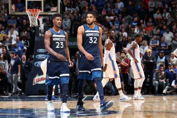 Jimmy Butler #23 and Karl-Anthony Towns #32 of the Minnesota Timberwolves during the game against the Oklahoma City Thunder on October 27, 2017