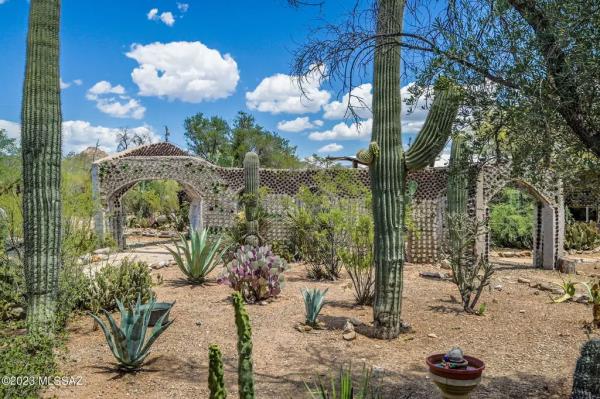 bottle house tucson arizona