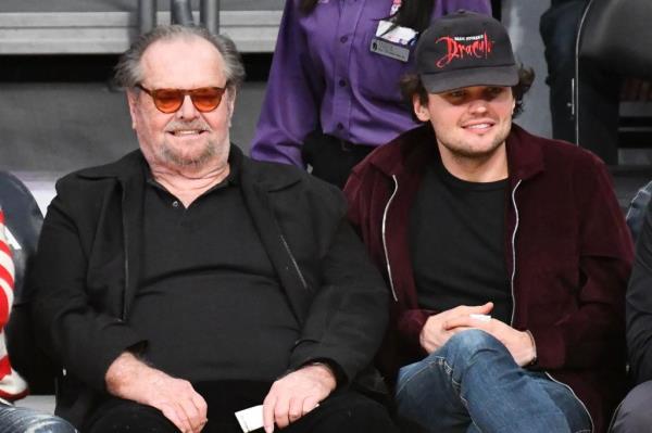 Jack and Ray Nicholson at a Lakers game