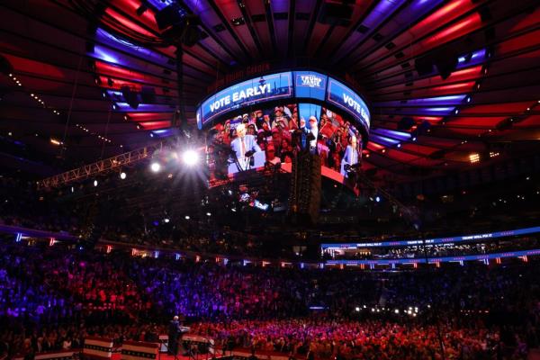 The rally drew 20,000 people to arena.