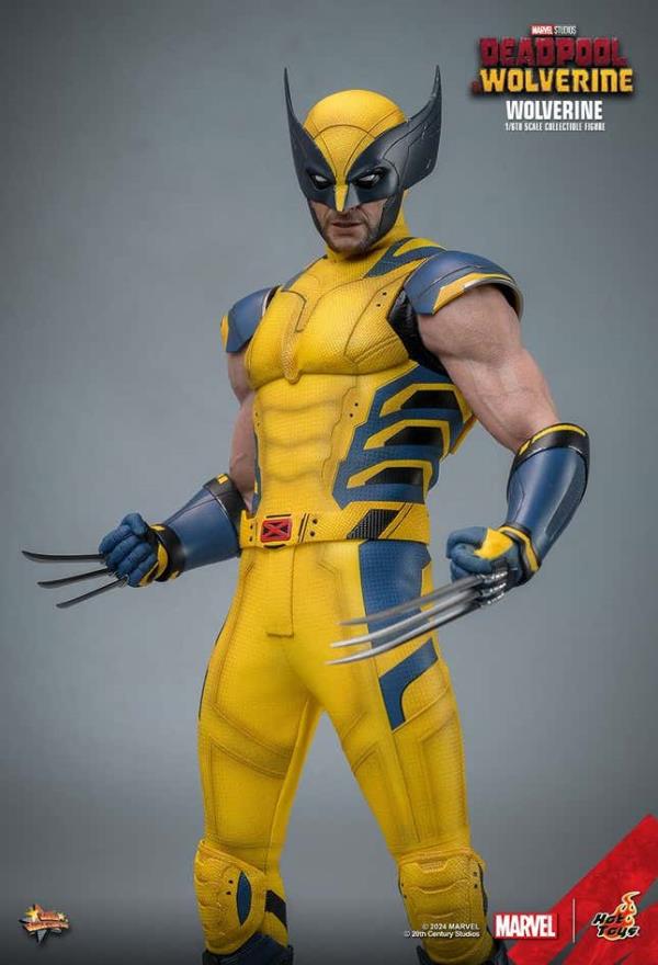 Image for article titled Hot Toys' New Wolverine & Deadpool Figure Gives Us Our Best Look Yet at Wolverine's Suit