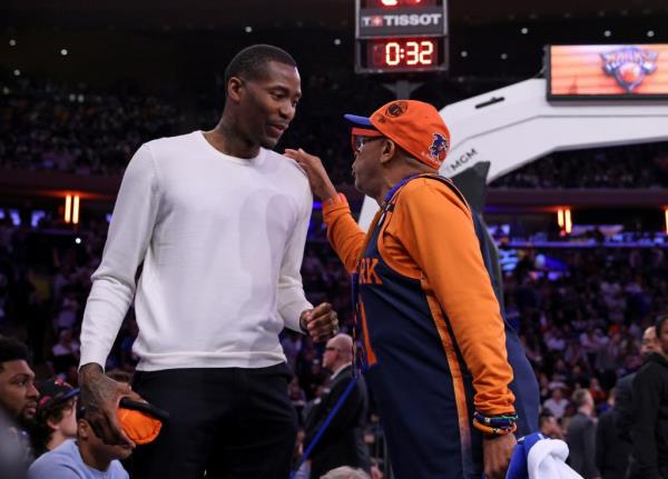 Spike Lee speaks with Jamal Crawford.