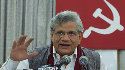 Getty Images CPI (M) Party General Secretary Sitaram Yechury addressing a press co<em></em>nference on December 26, 2015 in Kolkata, India.