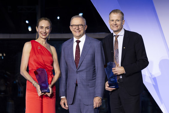 Australians of the Year and melanoma treatment pio<em></em>neers Georgina Long and Richard Scolyer with Prime Minister Anthony Albanese (centre) in January.