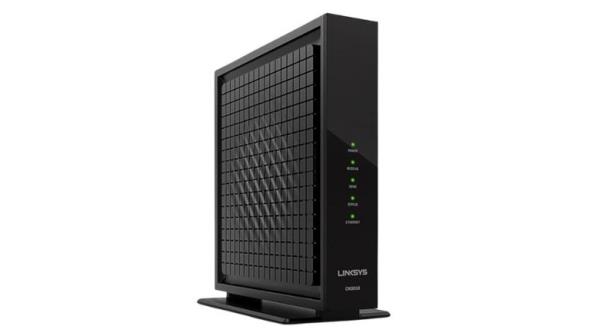 l<em></em>inksys CM3016 cable router on white background